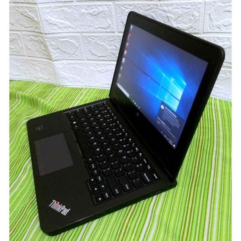 Lenovo Yoga 11E