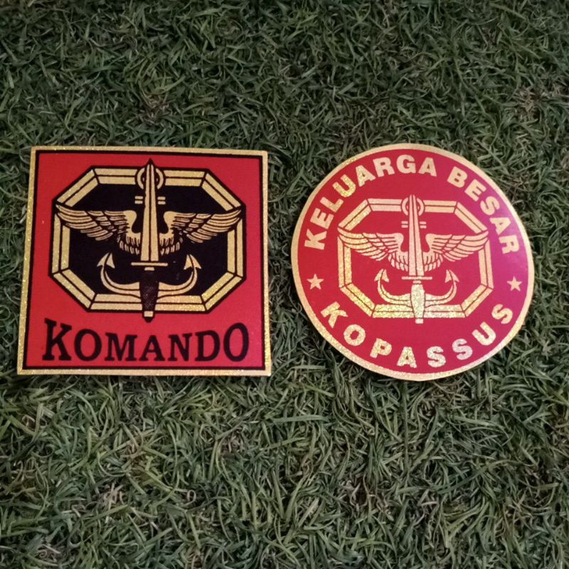 

stiker hologram logo KOPASSUS