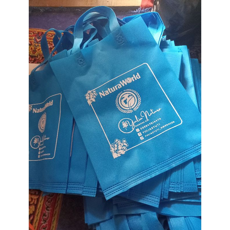 

Tas spundbond Gomico sablon bebas UK 30x40