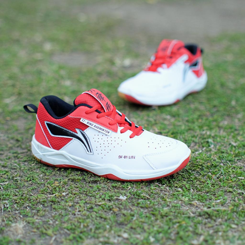 Sepatu Lining Badminton Bulutangkis Tenis Pria Wanita Unisex