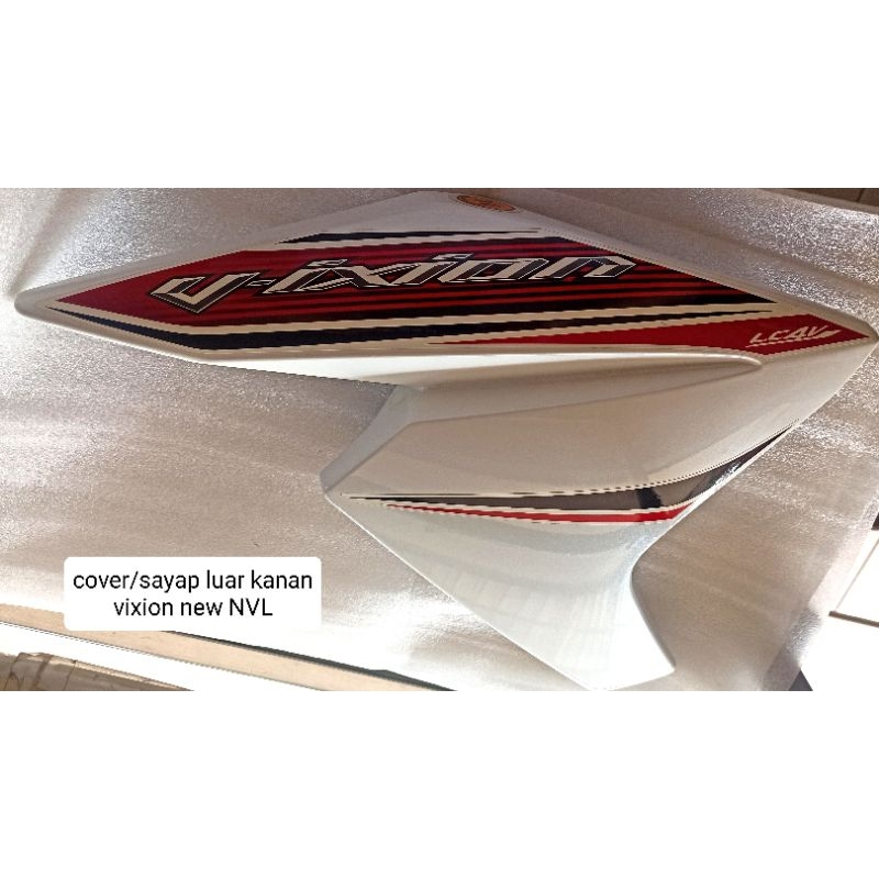 FAIRING SAYAP ORIGINAL VIXION NEW NVL 2013 WARNA PUTIH BARANG CABUTAN/SEKEN