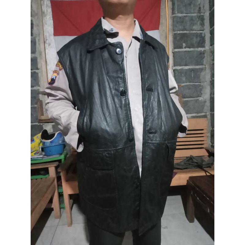 VEST KULIT ASLI PRELOVED / VEST KULIT ASLI SECOND / VEST KULIT ASLI BEKAS / ROMPI KULIT ASLI PRELOVE