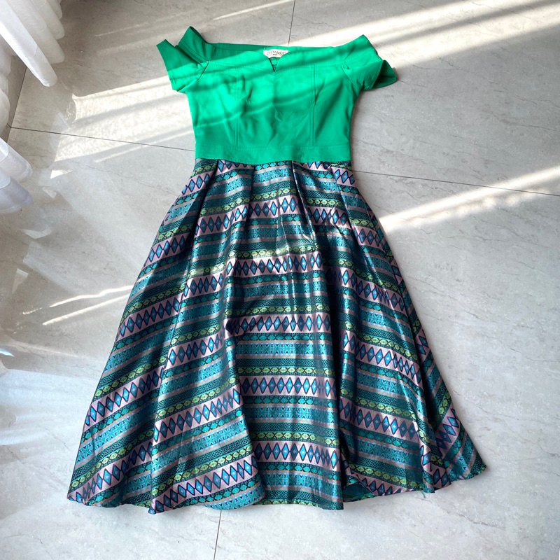 Dress Sabrina Preloved