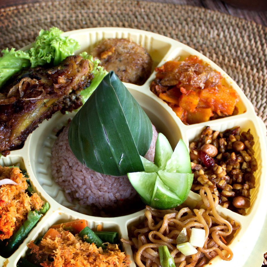 

Ready Nasi Tumpeng mini sekat siap saji Porsi Bervariasi Ready Stok