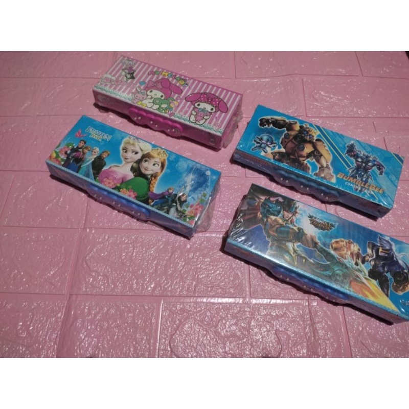 

KOTAK PENSIL KODE / PIN KARAKTER