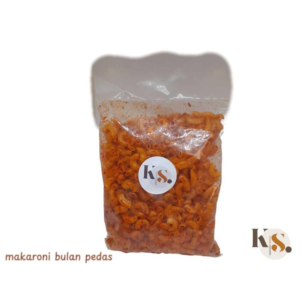 

Snack Makaroni Bulan Pedas Daun Jeruk Kemasan 200gr