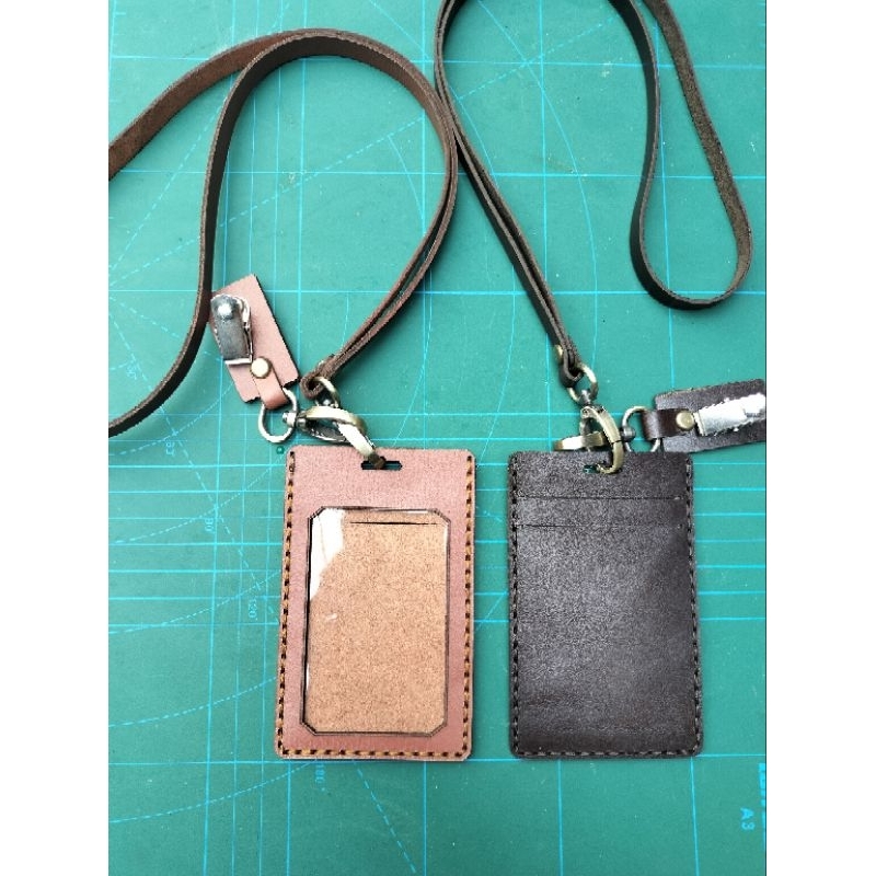 

Name tage id card holder pull set handmade leather abrissm,