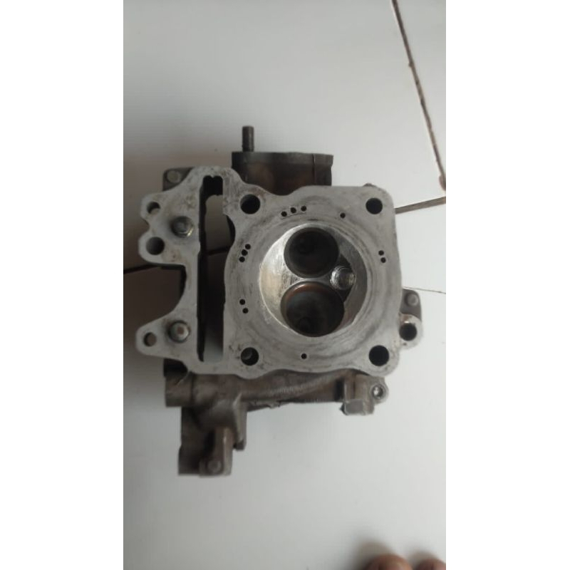 head Vario 125/150 ukuran klep 30 25 sudah porting Polish in ex