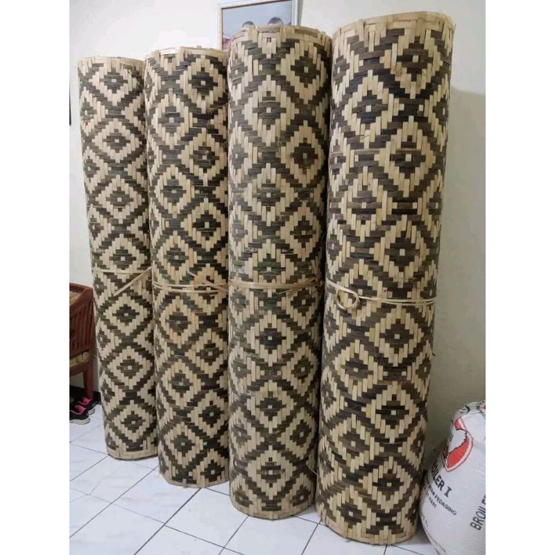 BILIG ANYAMAN BAMBU MOTIF