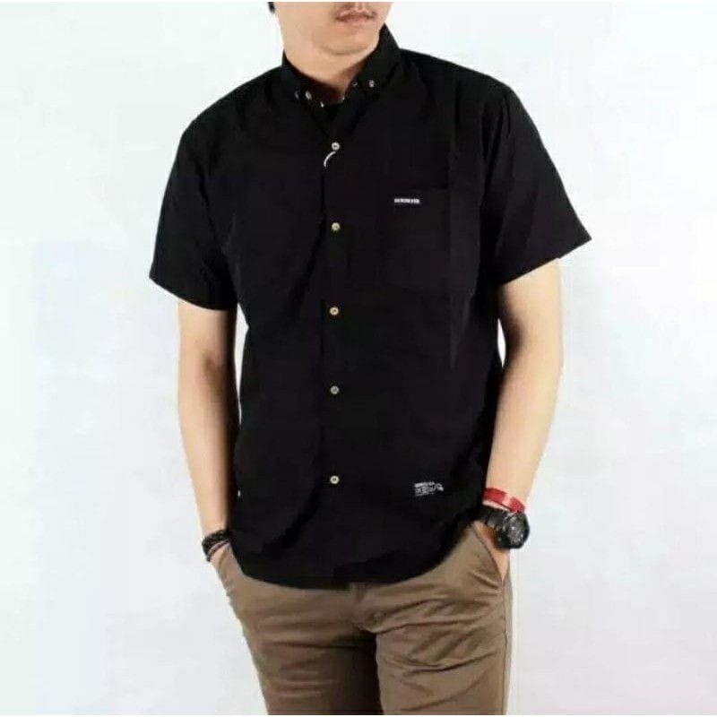 Kemeja Polos Lengan Pendek Pria V-neck Terbaru