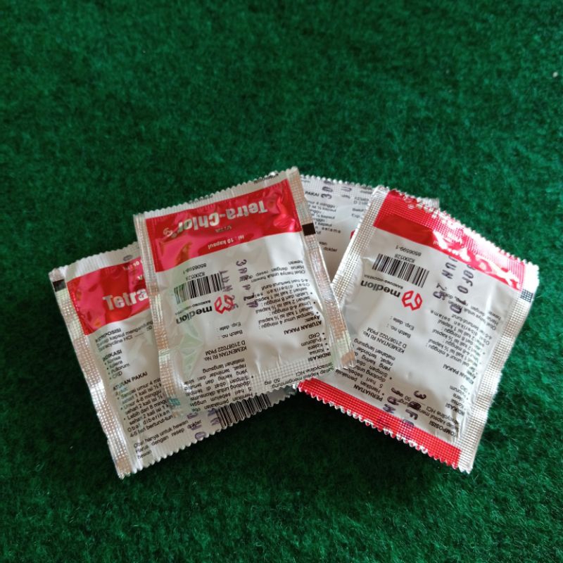Tetra Chlor Sachet isi 10 Kapsul