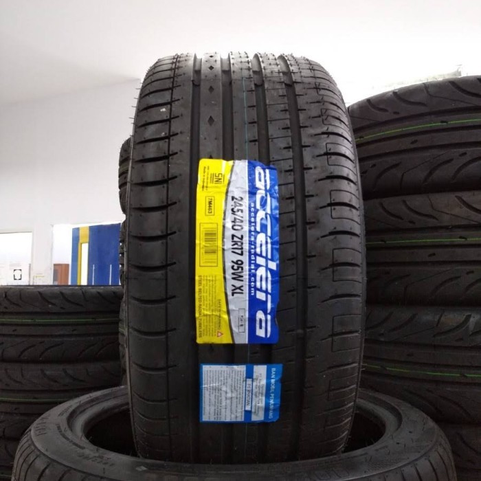 Ban Mobil Racing 245/40/17 Ban Tubles Ring17 ACCELERA PHI-R 245 40 R17