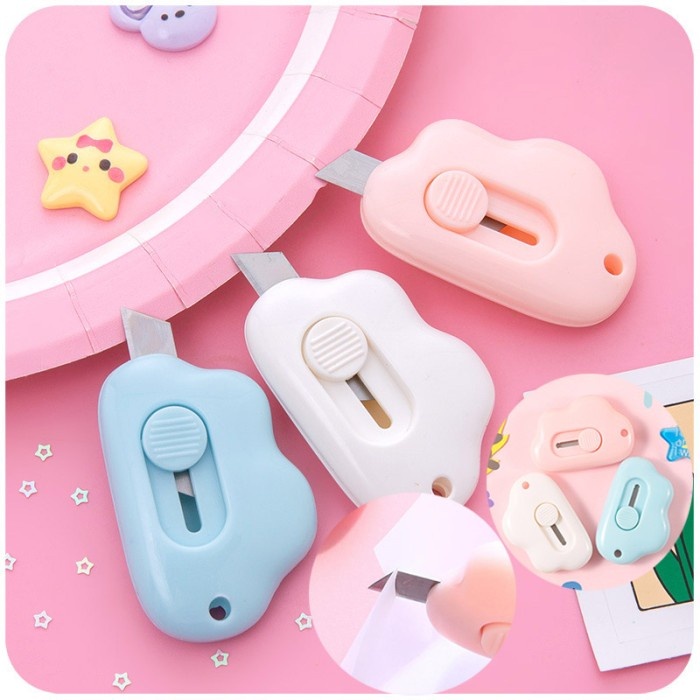 

PISAU CUTTER MINI - PISAU CUTE BENTUK AWAN - PISAU CUTTER TRAVEL - ALAT BANTU PEMOTONG KERTAS -DC