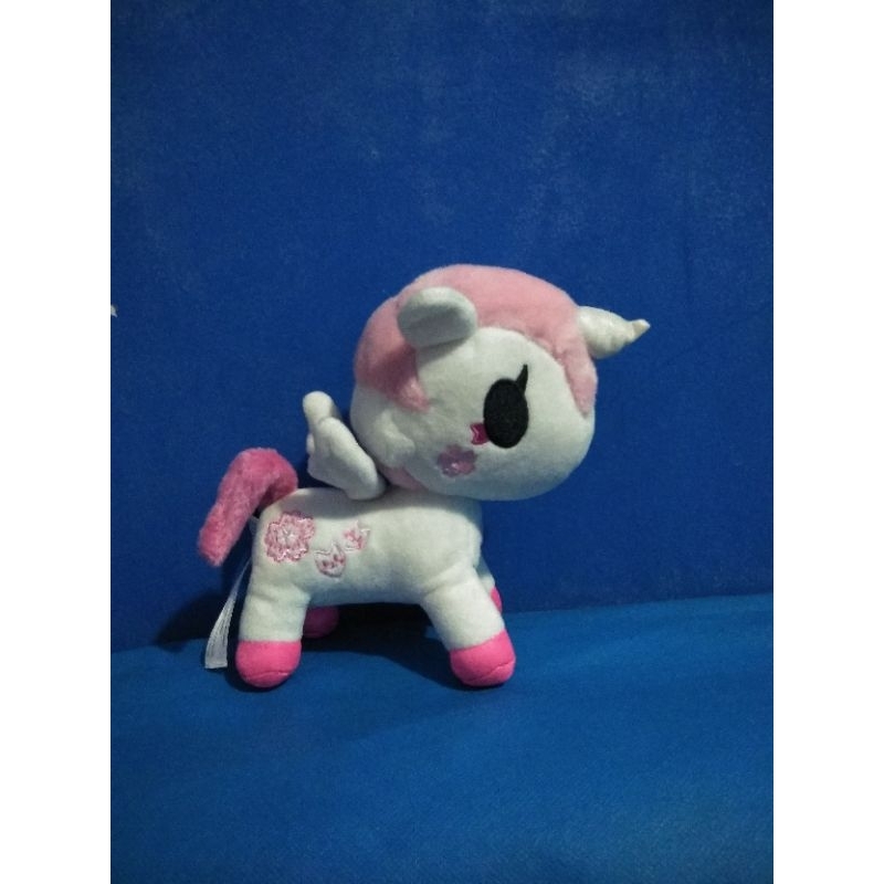 Boneka Unicorn Putih Tokidoki Ori