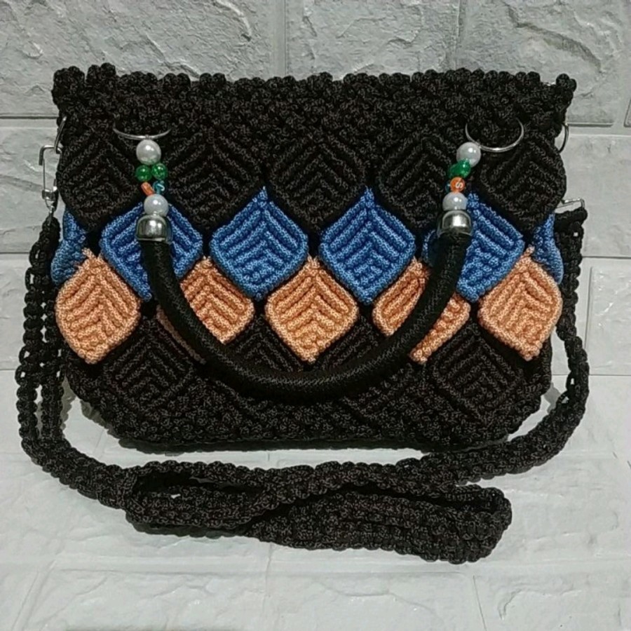 Tas rajut motif daun / tas talikur / tas selempang daun / tas wanita / tas selempang daun / tas sele