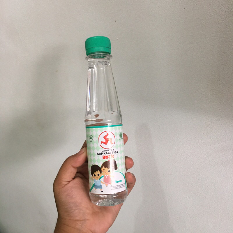 

Larutan CAP KAKI TIGA ANAK 200ml