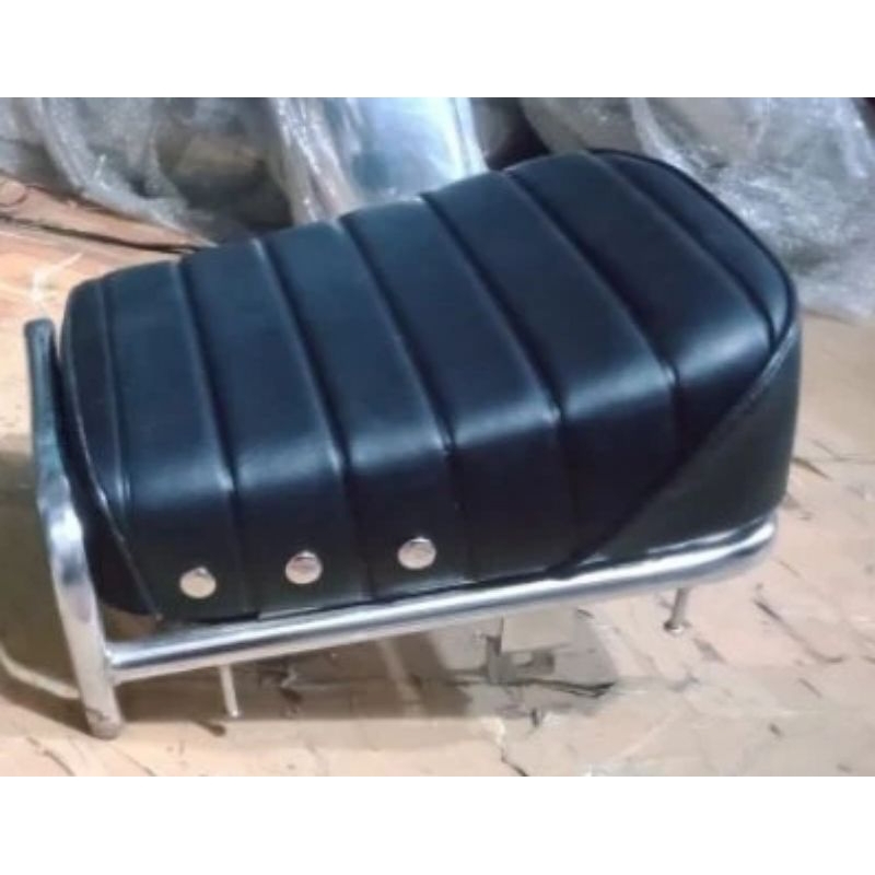 jok pisah pispot belakang saja plus dudukan jok belakang