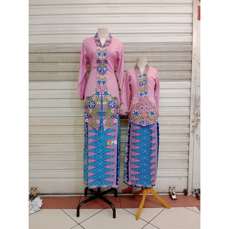 NEW Kebaya Kapel Ibu Dan Anak~Kebaya Encim Motif Bunga~Kebaya Kondangan Set Rok