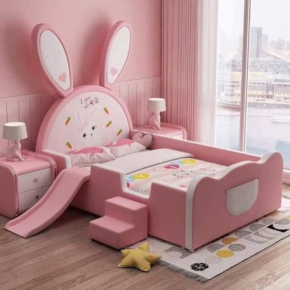 Tempat tidur anak karakter