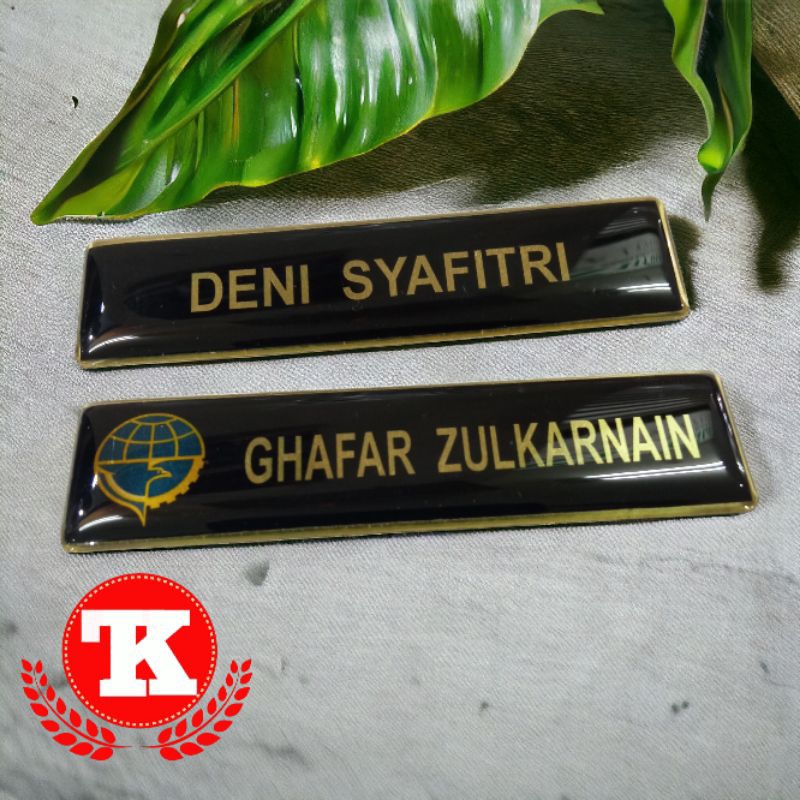 

Nama Dada Kuningan peniti Nama Dada Kuningan Magnet