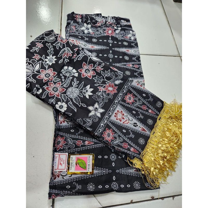 ROK BATIK SELENDANG/ROK BATIK BASIBA/SELENDANG ROK/ROK BAJU KURUNG