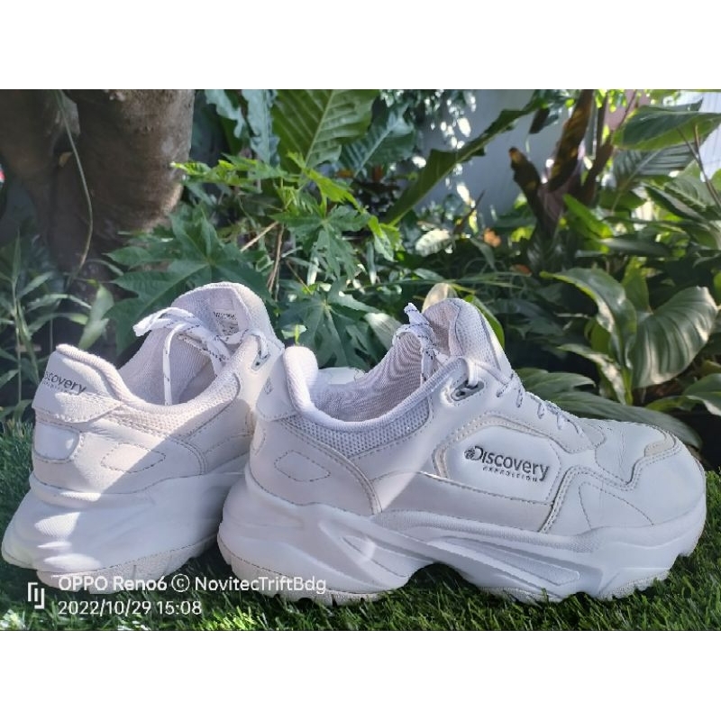 sepatu discovery expedition second Dwalker V2 Preloved Korean style sneakers boots adventure  bekas 