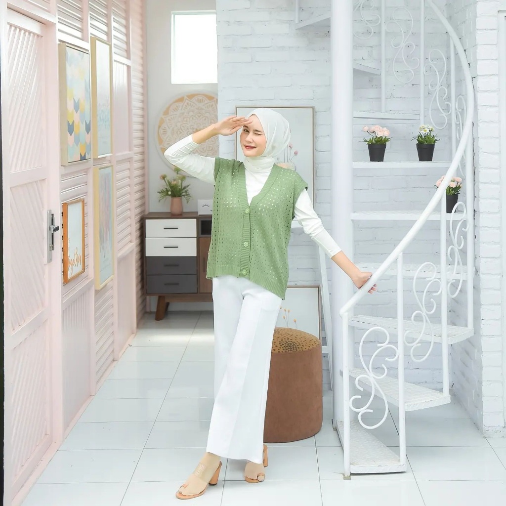 PURY OUTER Atasan Wanita Sweater Rajut Korea Style Motif Heart Love Bahan Knit Premium Vest Rompi Ra