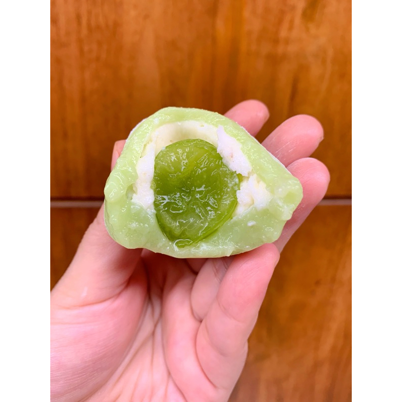 

MOCHI MUSCAT CREAM