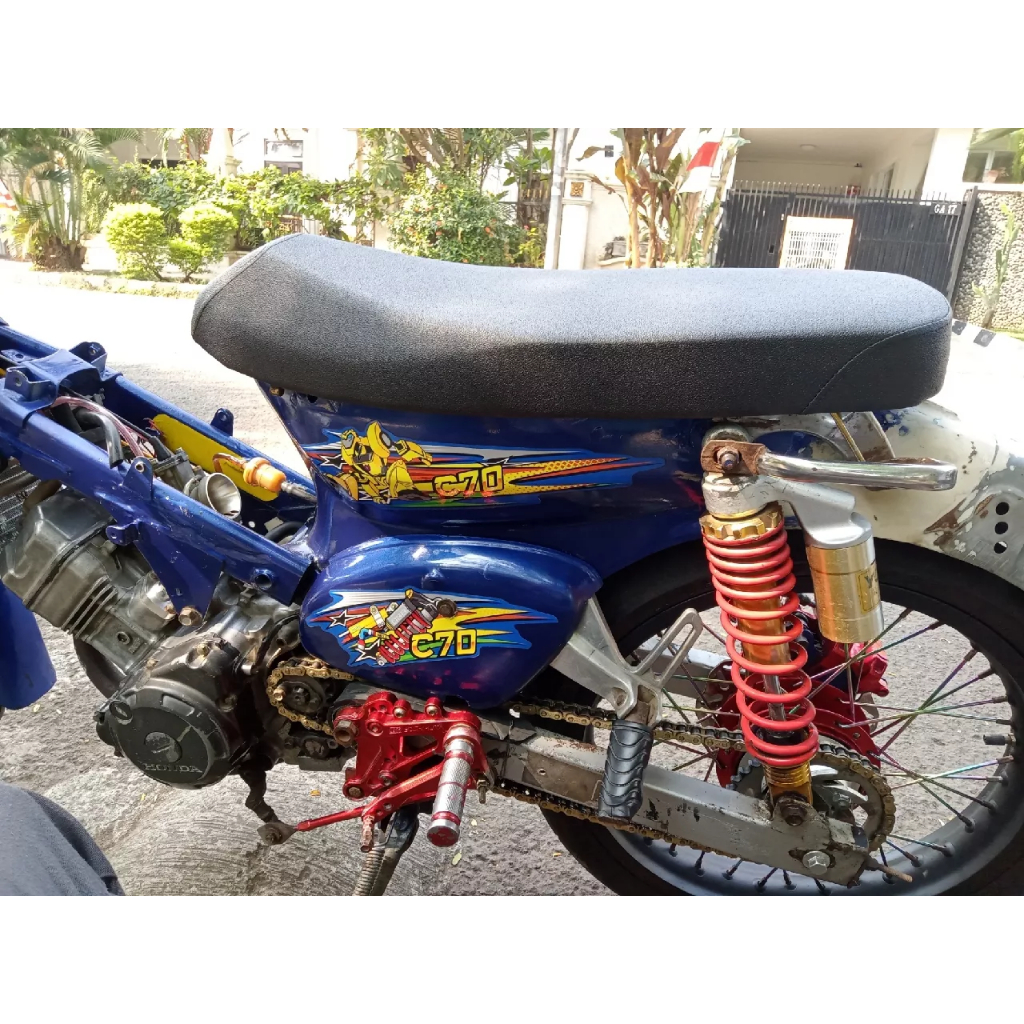 jok motor c70 roadrace-jok honda c70 kulit amplas model roadrace