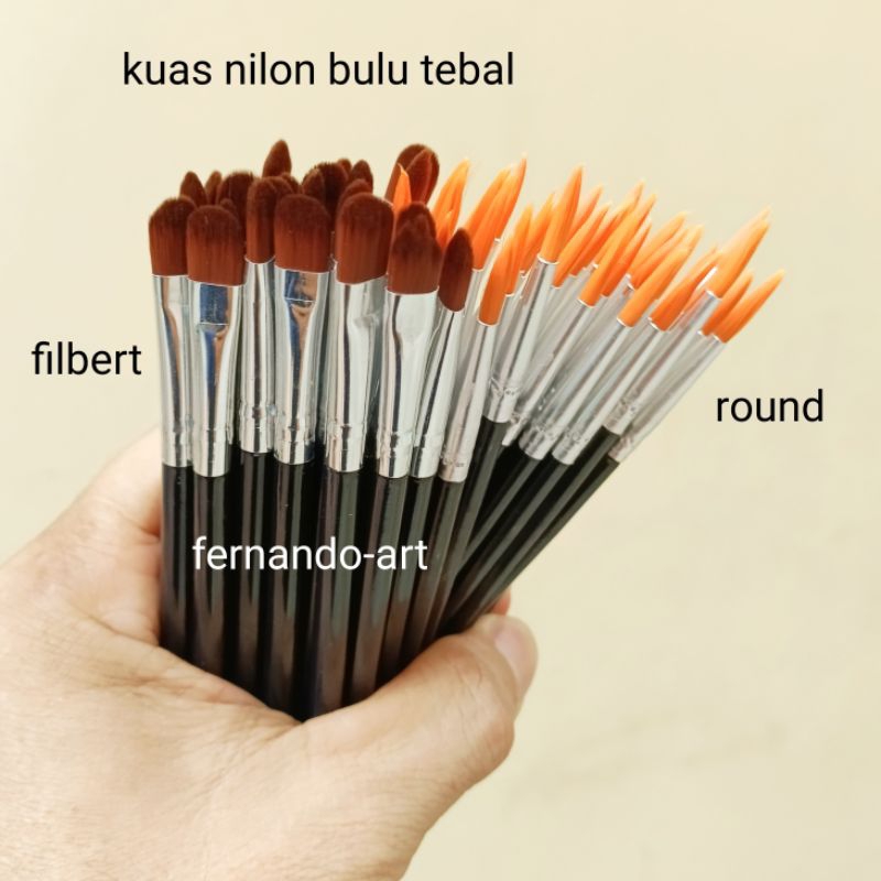 

Kuas Nilon Bulu Tebal / Painting Brush for oil acrylic watercolor