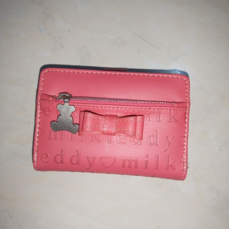 PRELOVED dompet milk teddy
