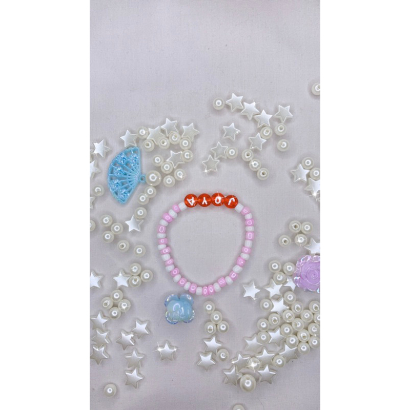 gelang manik-manik benang karet