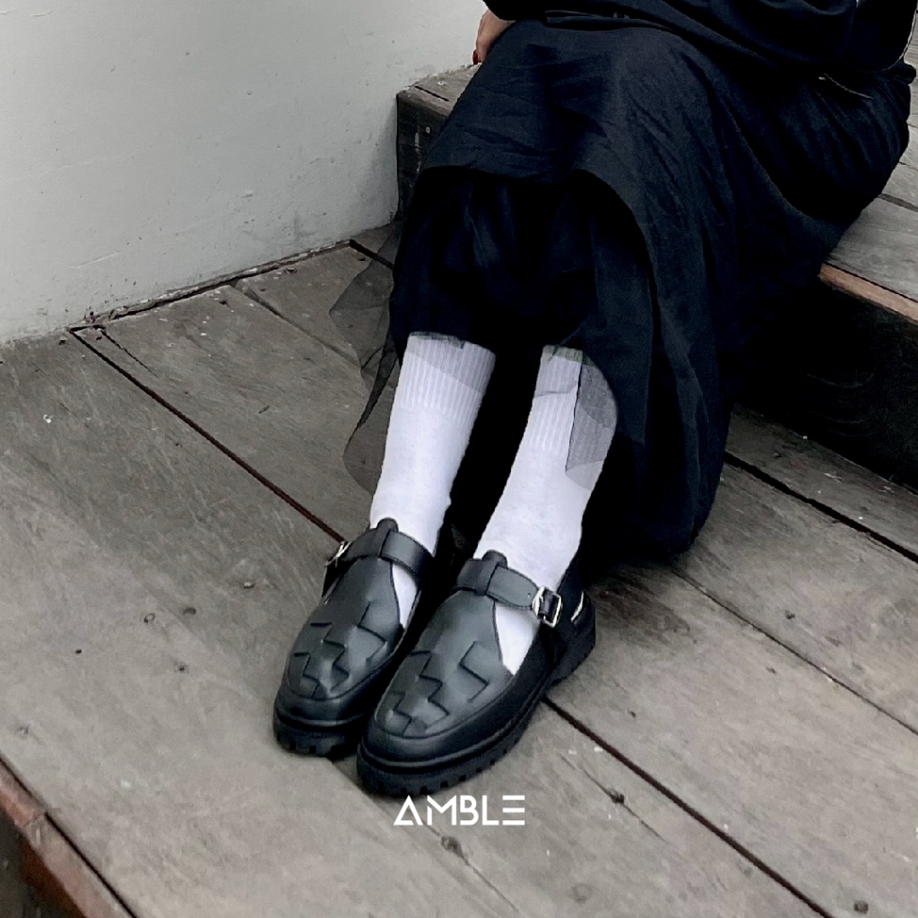 Sepatu Mules Wanita AMBLE Gwen Black | Docmart Hitam