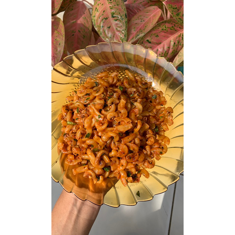

Makaroni Bantet Pedas Daun Jeruk