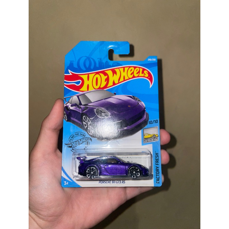 Hot Wheels Porsche 911 GT3 RS - Ungu