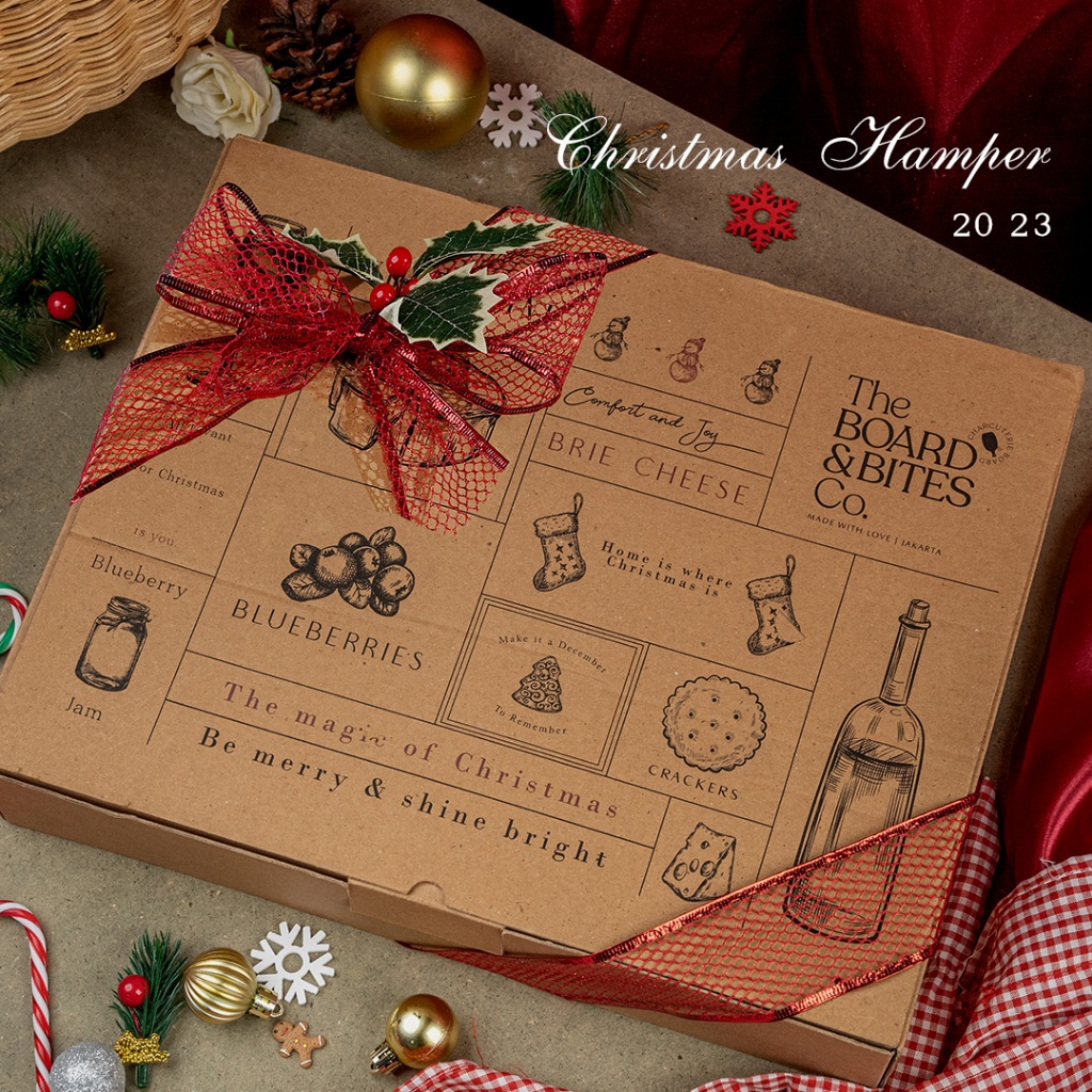 

Christmas hamper 2023 by theBoardandBitesco