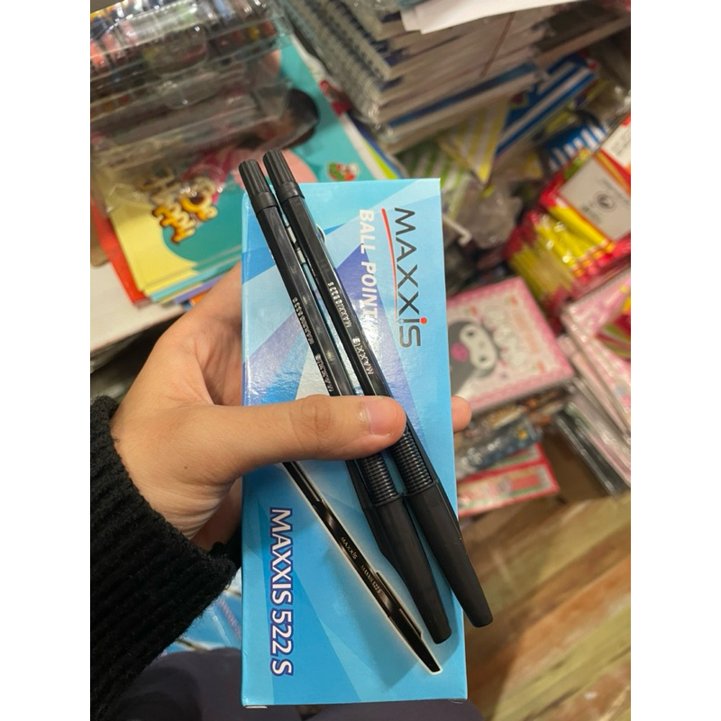 

Pulpen Maxxis Hitam (12pcs)