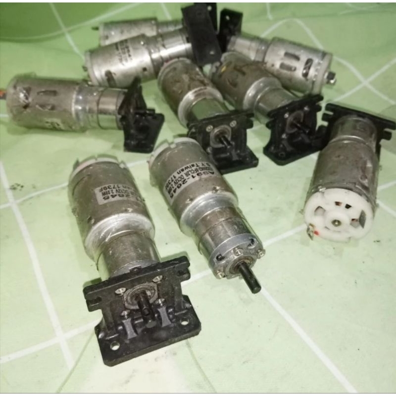 Motor DC Gearbox Gear box AA991 S.Y. Taiwan Punya 12V - 110rpm - 2.09W - torsi 5kg