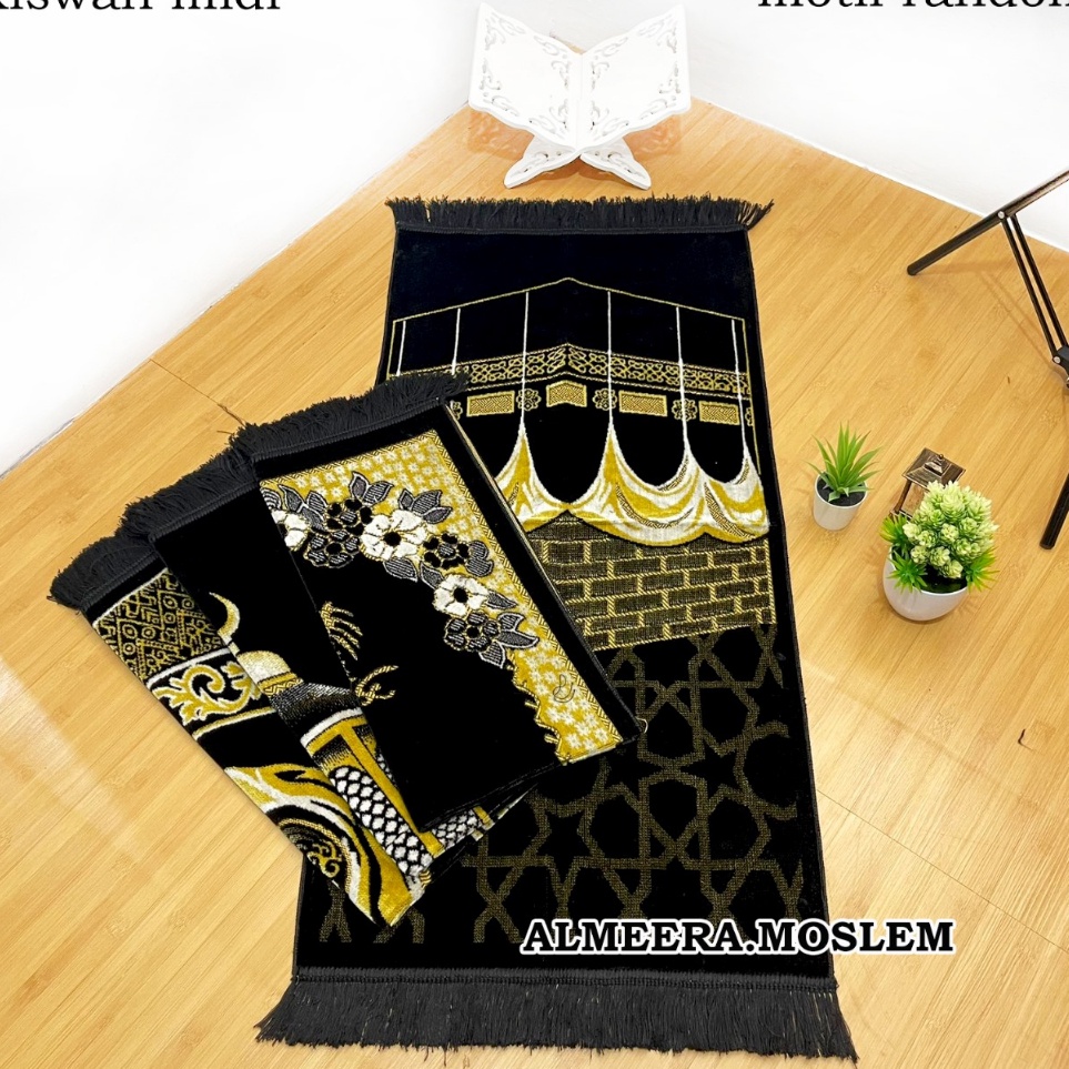 Ready Sajadah Turki Hitam Motif Kiswah Ukuran Sedang 55 cm X 110 cm