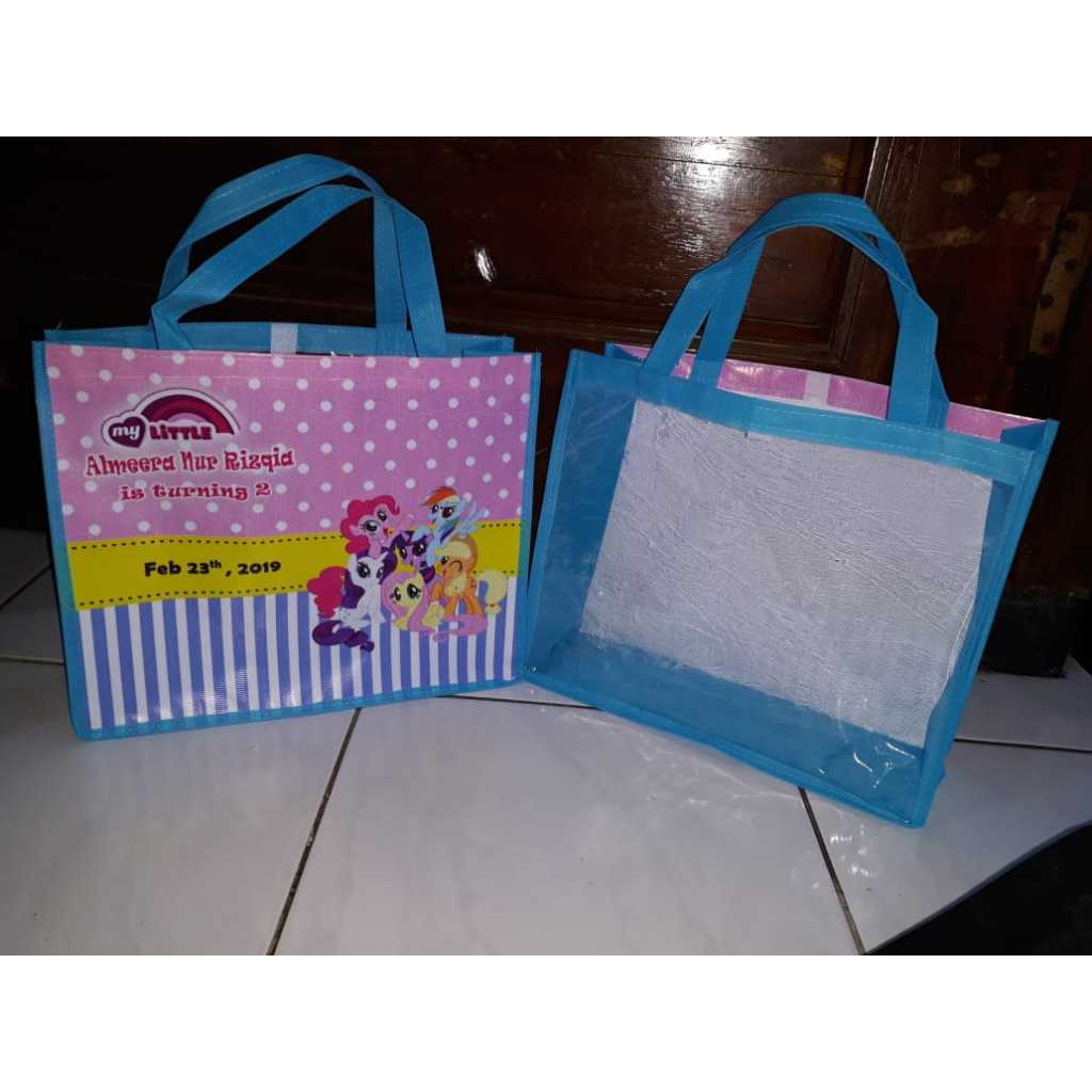 

TAS MIKA JINJING / TAS ULANG TAHUN ANAK / TAS ULTAH CUSTOM / TAS SOUVENIR ULANG TAHUN