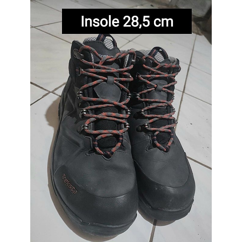 Sepatu Outdoor - Sepatu Second - Sepatu Preloved - Sepatu Tres'sta Ori Second