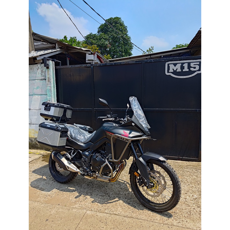 M15 Skid Plate Pelindung Bawah Mesin Honda Transalp XL 750 Kolong Original