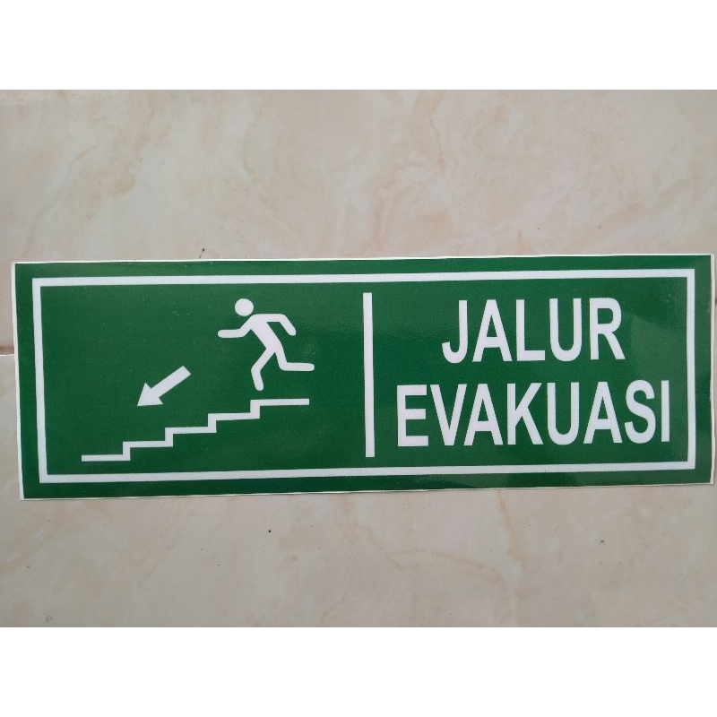 

STIKER JALUR EVAKUASI KANAN/KIRI