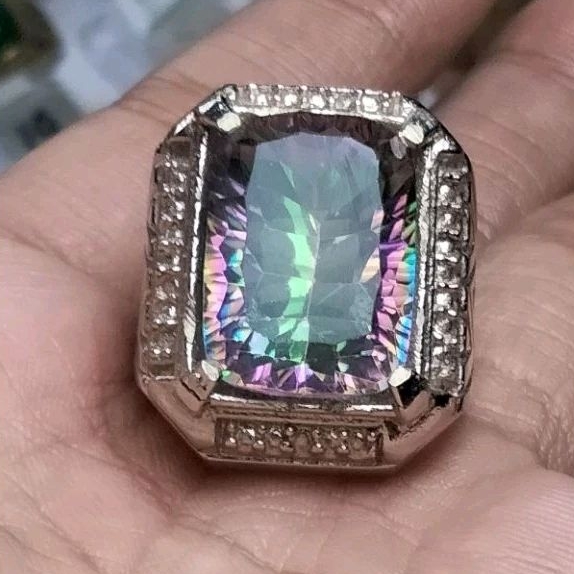 NATURAL MISTIK QUARTZ CUTTING CUSTOM