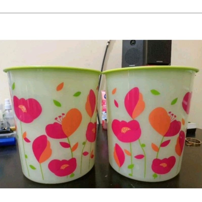 Toples Tupperware besar 5.5L