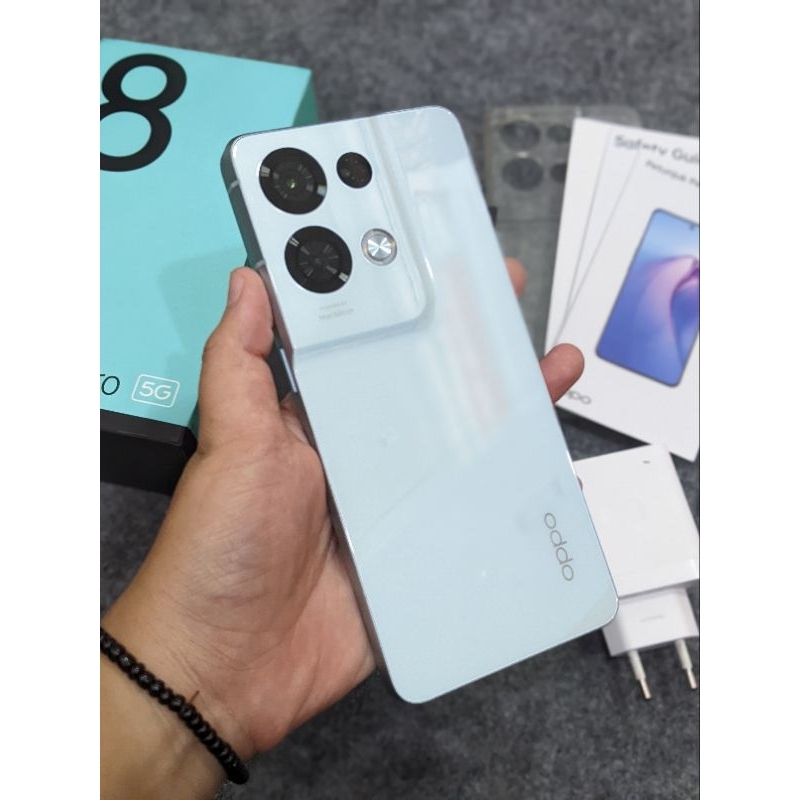 Oppo Reno 8 Pro 5G Ram 12/256GB Fulset Garansi (Second)