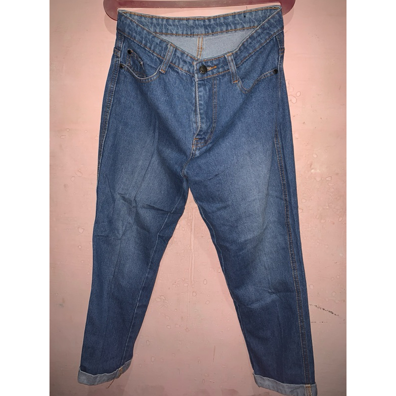 PREELOVED JINISO - jumbo highwaist boyfriend jeans wanita
