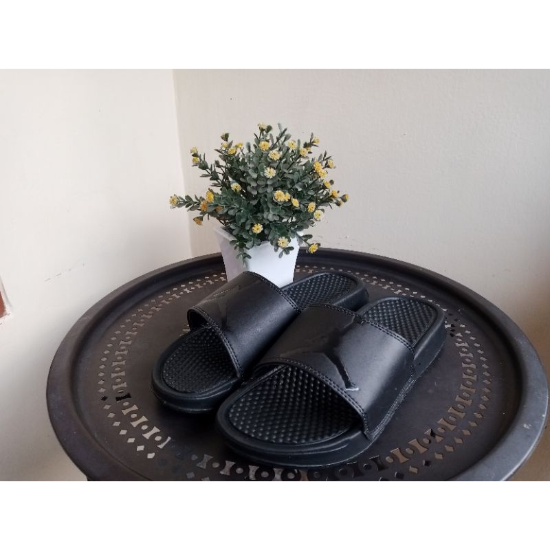 sandal slop Nike Jordan sandal slop pria premium