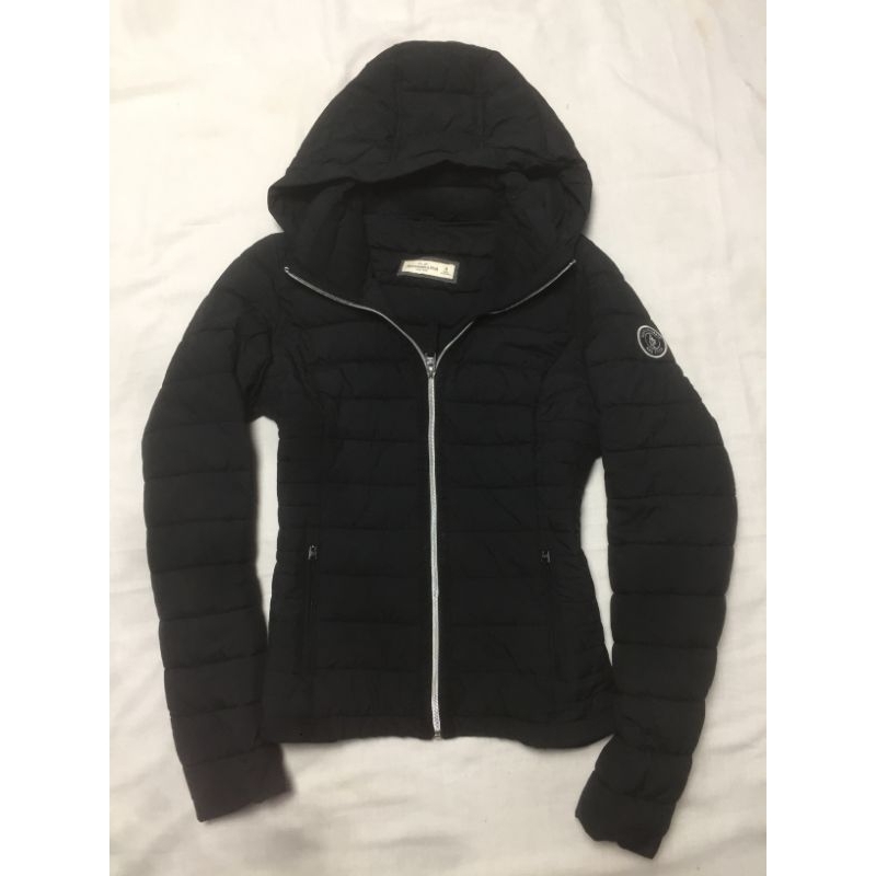 JAKET WANITA/JAKET MUSIM DINGIN/JAKET KEREN/JAKET SECOND BRANDED