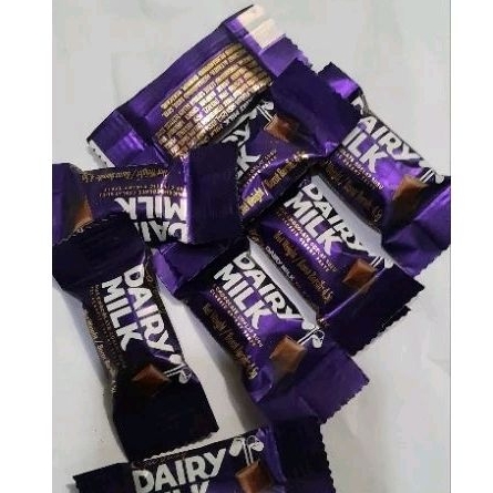 

cadbury dairy milk isi 25 pcs